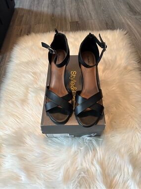 Style & Co. Black Crisscross Ankle-Strap Heels